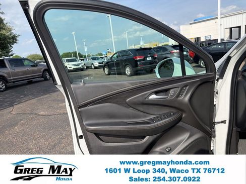 Used 2017 Buick Envision Essence w/ LPO, Hit The Road Package FWD image 9