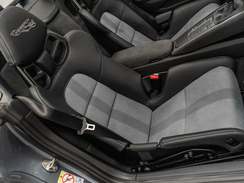 Used 2025 Porsche 718 Boxster Spyder RS image 25