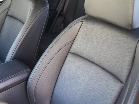 Certified 2025 Kia Seltos EX FWD image 26