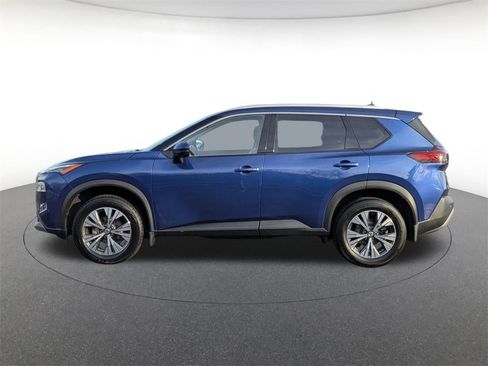Used 2021 Nissan Rogue SV w/ Premium Package image 8