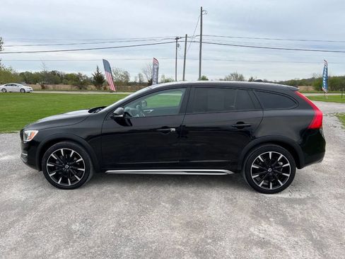 Used 2016 Volvo V60 T5 Cross Country w/ Convenience Package AWD/4WD image 5