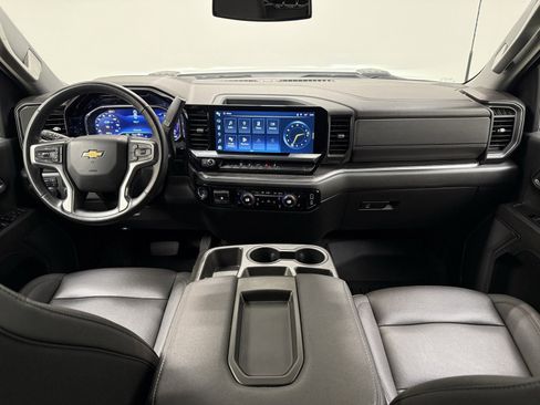 Used 2024 Chevrolet Silverado 2500 LTZ image 30