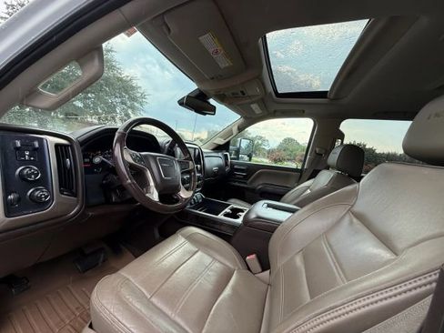 Used 2016 GMC Sierra 2500 Denali w/ Duramax Plus Package image 13