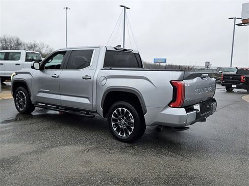 Used 2024 Toyota Tundra Limited image 9