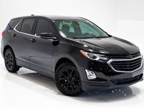 Used 2020 Chevrolet Equinox LT w/ Driver Convenience Package FWD image 6