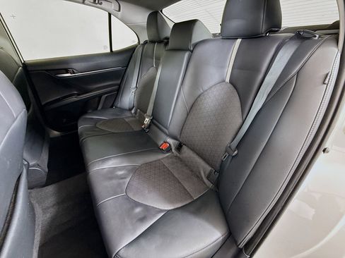 Used 2020 Toyota Camry XSE image 22