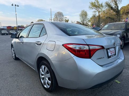Used 2016 Toyota Corolla LE image 6