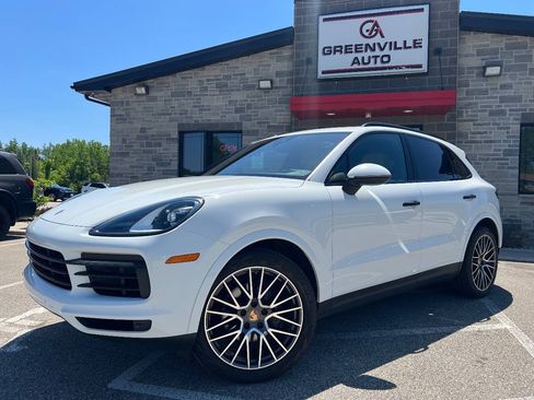 Used 2019 Porsche Cayenne AWD/4WD image 1