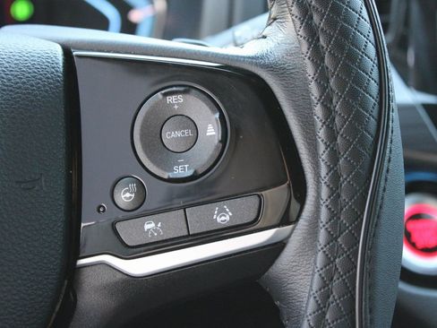 Used 2024 Honda Odyssey Elite image 14