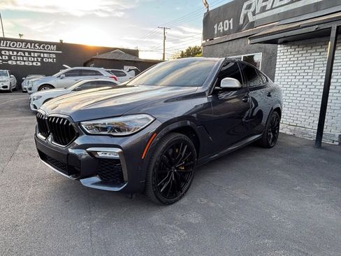 Used 2021 BMW X6 M50i w/ Executive Package image 16