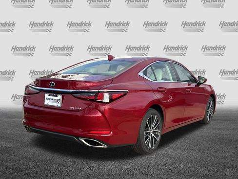 Certified 2025 Lexus ES 350 w/ Premium Package image 10