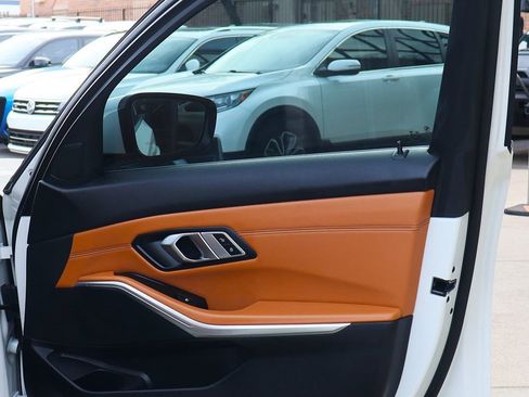 Used 2019 BMW 330i Sedan image 33