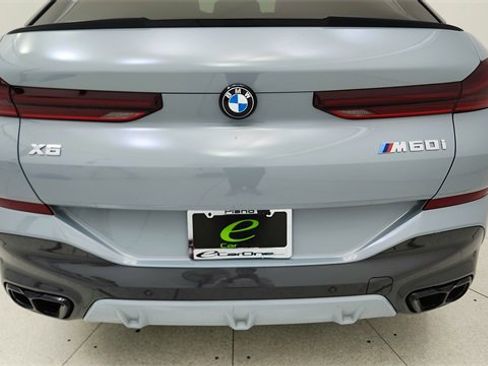 Used 2025 BMW X6 M60i image 11