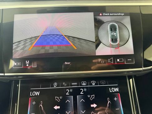 Certified 2025 Audi A8 L 3.0T AWD/4WD image 17