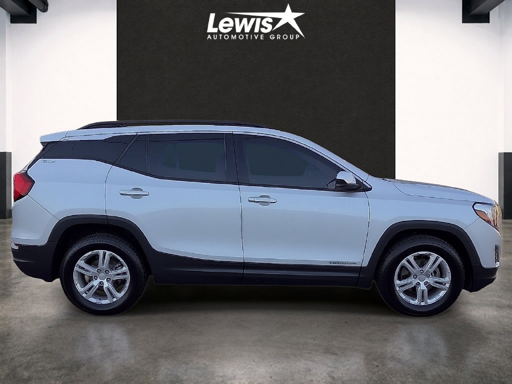 Used 2018 GMC Terrain SLE w/ Driver Convenience Package FWD image 5