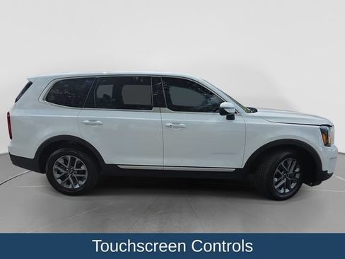 Used 2024 Kia Telluride LX FWD image 10