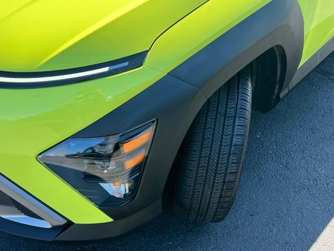 Certified 2024 Hyundai Kona SEL AWD/4WD image 3