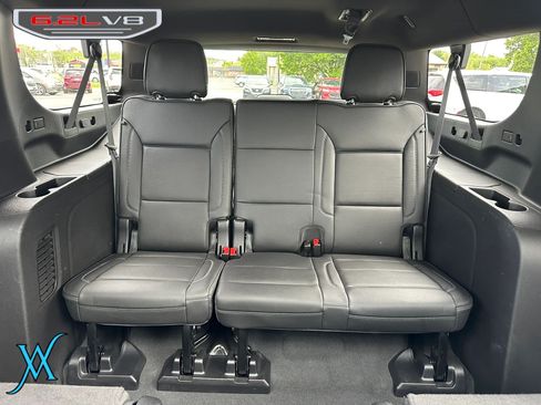 Used 2024 GMC Yukon XL Denali w/ Advanced Technology Package AWD/4WD image 42