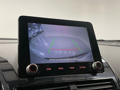 Used 2022 Mitsubishi Eclipse Cross LE image 18