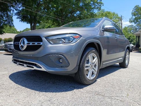 Used 2023 Mercedes-Benz GLA 250 image 2