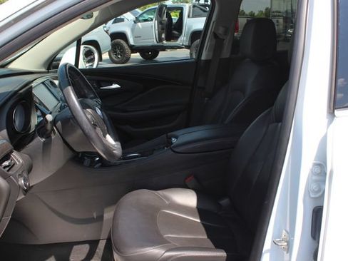 Used 2020 Buick Envision Essence AWD/4WD image 17