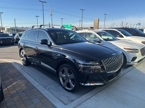 Used 2022 Genesis GV80 3.5T w/ Prestige Package 07 image 3