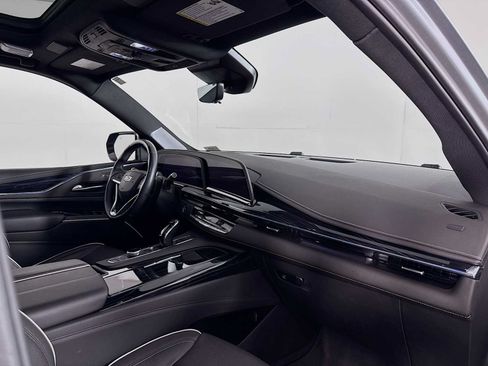 Used 2023 Cadillac Escalade Sport w/ LPO, ONYX Package AWD/4WD image 29