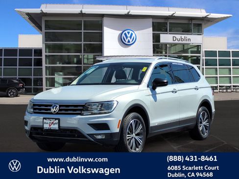 Used 2019 Volkswagen Tiguan SEL w/ 3rd Row Seat Package image 8