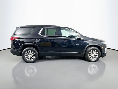 Used 2023 Chevrolet Traverse LT w/ LPO, Floor Liner Package FWD image 4