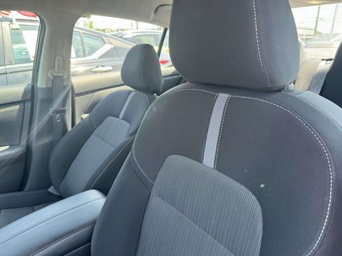 Used 2023 Nissan Sentra SV w/ All-Weather Package FWD image 32