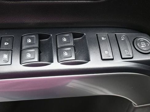 Used 2018 Chevrolet Silverado 1500 LT RWD image 14
