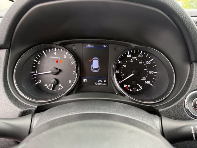 Used 2019 Nissan Rogue SL w/ Premium Package AWD/4WD image 17