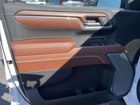 Certified 2024 GMC Sierra 1500 Denali Ultimate image 14