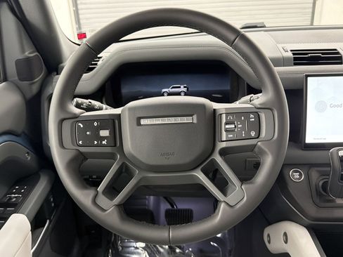 Used 2025 Land Rover Defender 110 S AWD/4WD image 16