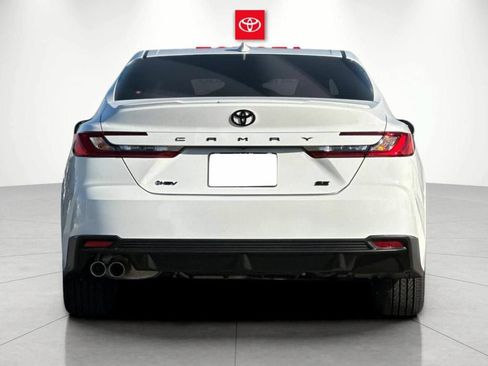 New 2026 Toyota Camry SE FWD image 4