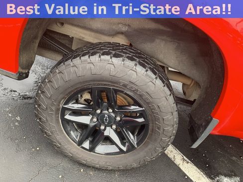 Used 2021 Chevrolet Silverado 1500 LT Trail Boss w/ Convenience Package II image 25