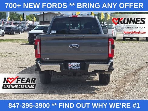 New 2026 Ford F250 XLT w/ XLT Premium Package AWD/4WD image 4