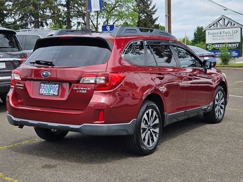 Used 2016 Subaru Outback 2.5i Limited AWD/4WD image 5
