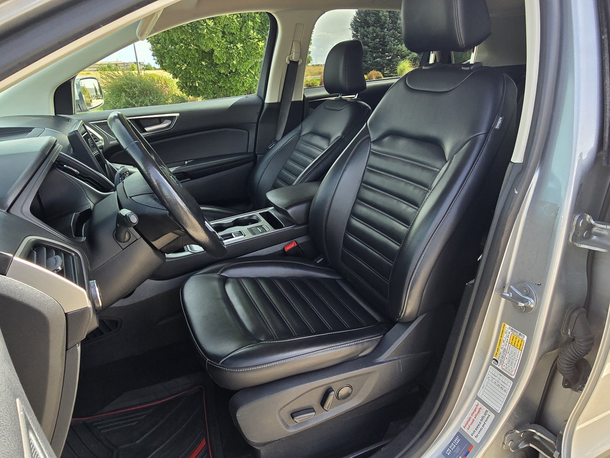 Used 2024 Ford Edge SEL AWD/4WD image 14