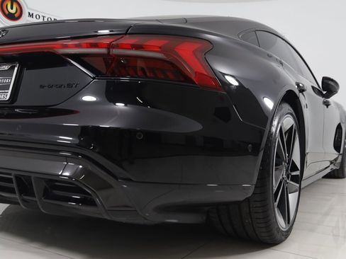 Used 2024 Audi RS e-tron GT w/ Carbon Performance Package image 89