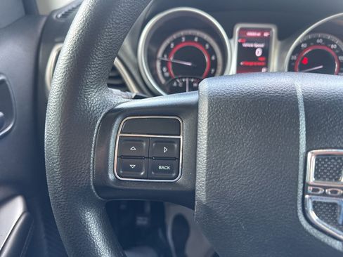 Used 2013 Dodge Journey SXT w/ Flexible Seating Group FWD image 24