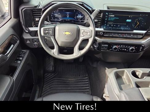 Used 2025 Chevrolet Silverado 1500 LT w/ Work Truck Package image 8