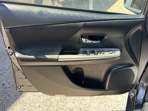 Certified 2017 Toyota Prius V Two FWD image 13