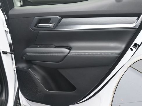 Used 2026 GMC Terrain Elevation image 28