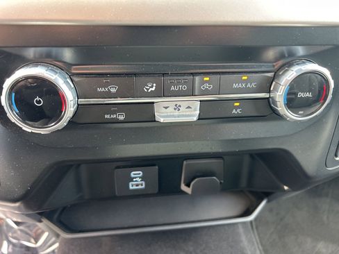 Used 2023 Ford F150 XLT w/ Equipment Group 301A Mid image 27