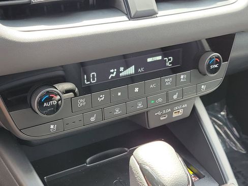 New 2026 Subaru Outback Touring AWD/4WD image 19