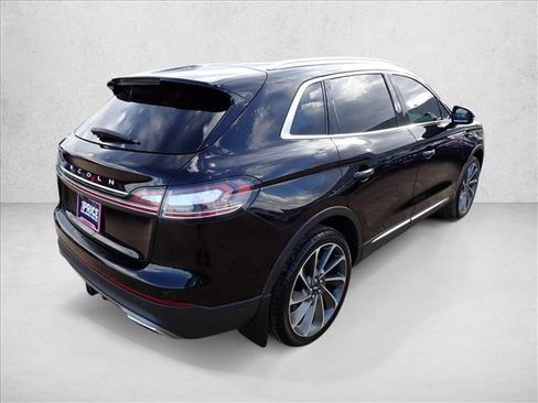 Used 2023 Lincoln Nautilus Reserve w/ Equipment Group 201A AWD/4WD image 4