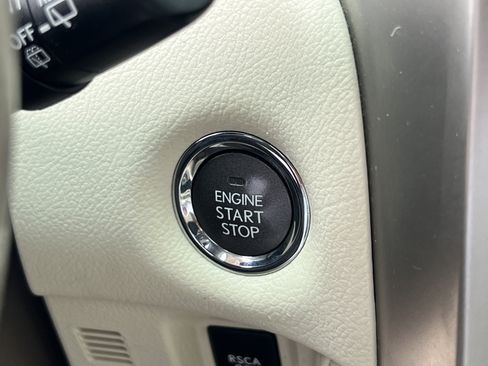 Used 2013 Lexus GX 460 w/ Comfort Plus Pkg AWD/4WD image 21