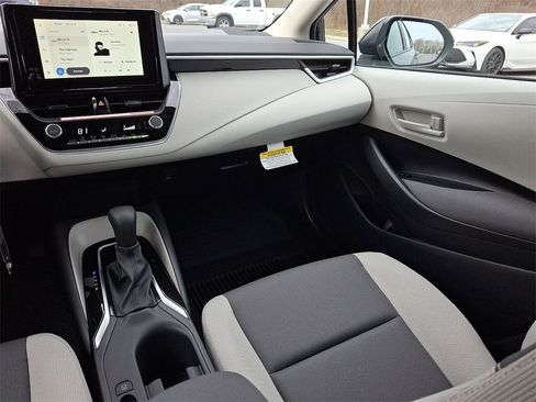 New 2026 Toyota Corolla LE image 11