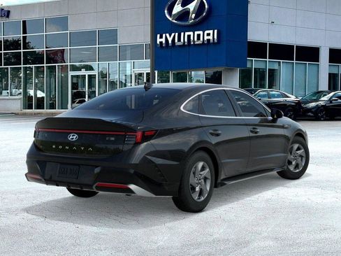 New 2026 Hyundai Sonata SE FWD image 5